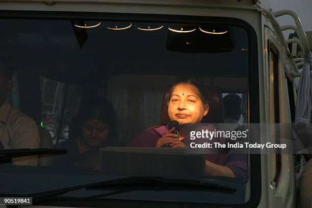 488 J. Jayalalitha Photos and Premium High Res Pictures - Getty Images