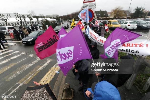 Demonstration organized by the Hospital Employees Union in front of the Poissy Medical Center, near Paris, on January 15, 2018 for the laying of the...