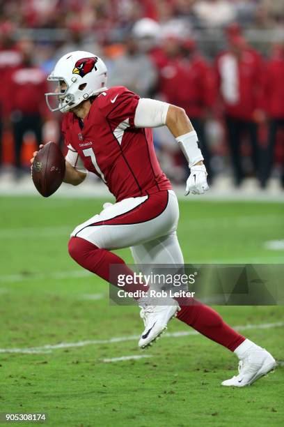 Blaine Gabbert of the Arizona Cardinals in action during the game against the Los Angeles Rams at University of Phoenix Stadium on December 3, 2017...