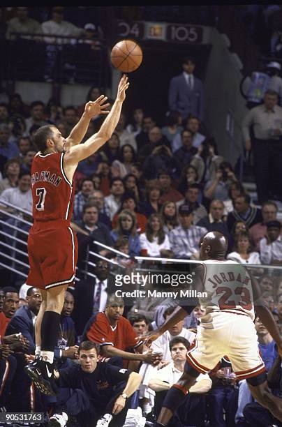 Miami Heat Rex Chapman in action, shot vs Chicago Bulls. Game 2. News  Photo - Getty Images