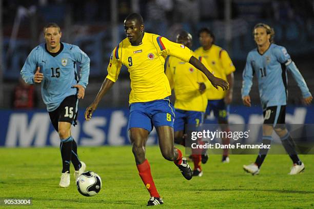 Colombia's Adrian Ramos runs for the ball during their 2010 FIFA World Cup qualifier match at the Centenario Stadium on September 9, 2009 in...