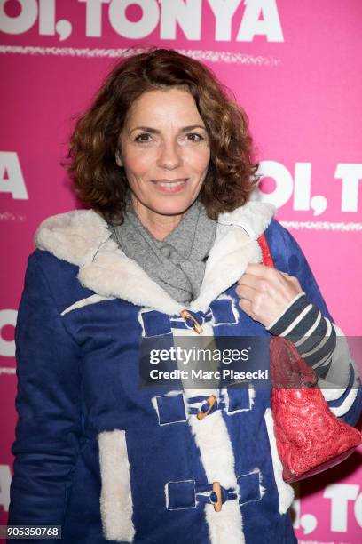 Actress Elizabeth Bourgine attends the 'I, Tonya' premiere at Cinema UGC Normandie on January 15, 2018 in Paris, France.