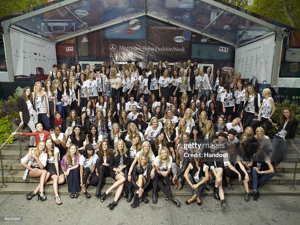 World's Top Models Support Fashion's Night Out