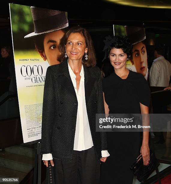 57 Audrey Tautou(wearing Silver Chanel Dress) Stock Photos, High-Res ...