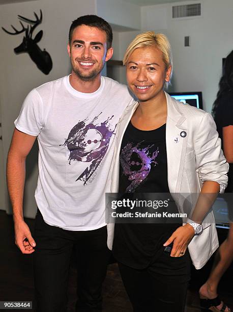 Alex Sum Alex Sum Photos and Premium High Res Pictures - Getty Images