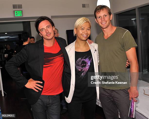 Alex Sum Alex Sum Photos and Premium High Res Pictures - Getty Images