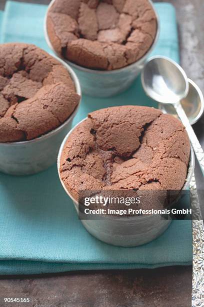 chocolate souffles, close up - chocolate souffle stock pictures, royalty-free photos & images