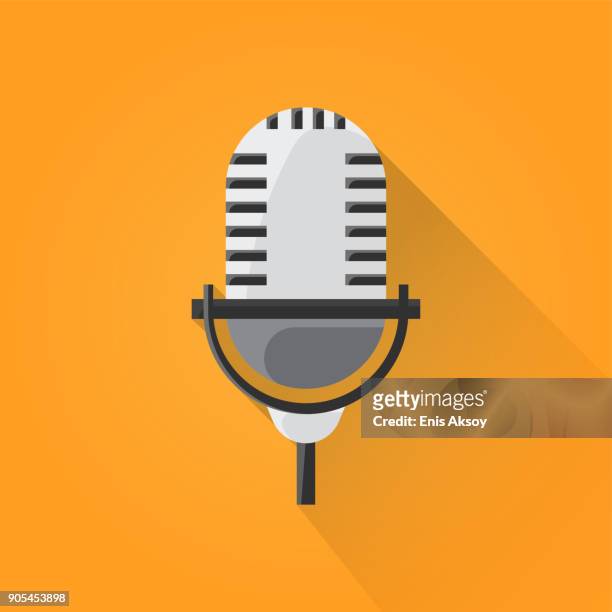 illustrazioni stock, clip art, cartoni animati e icone di tendenza di icona del microfono piatto - microfono
