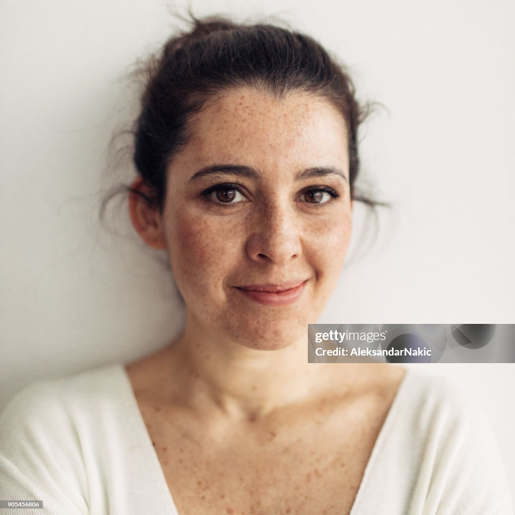 Portrait of a smiling young woman