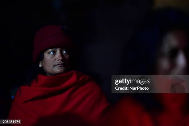 Nepalese Hindu woman arrive to offering ritual prayer at Pashupathnath Temple, Kathmandu during Madhav Narayan Festival or Swasthani Brata Katha on...