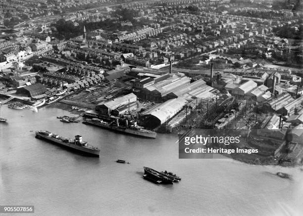 Woolston Shipbuilding and Engineering Works, Southampton, Hampshire, 1928. Artist Aerofilms.