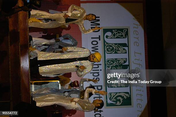 Daler Mehndi, Punjabi pop-singer performing in New Delhi, India