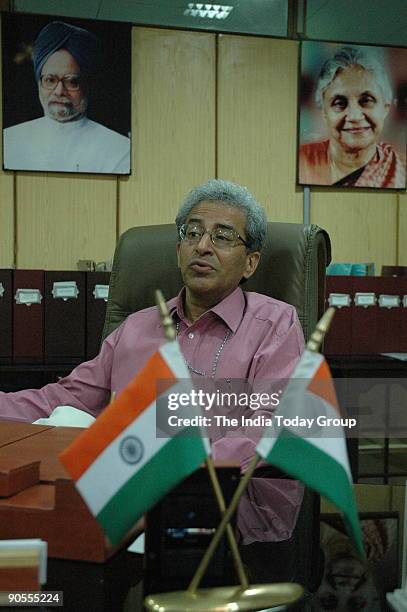 Arun Mathur Photos and Premium High Res Pictures - Getty Images