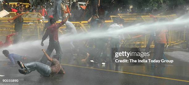 Activists of hindu hardliner group Bajrang Dal demonstrating against attacks on hindu temples in Varanasi,Uttar Pradesh, India