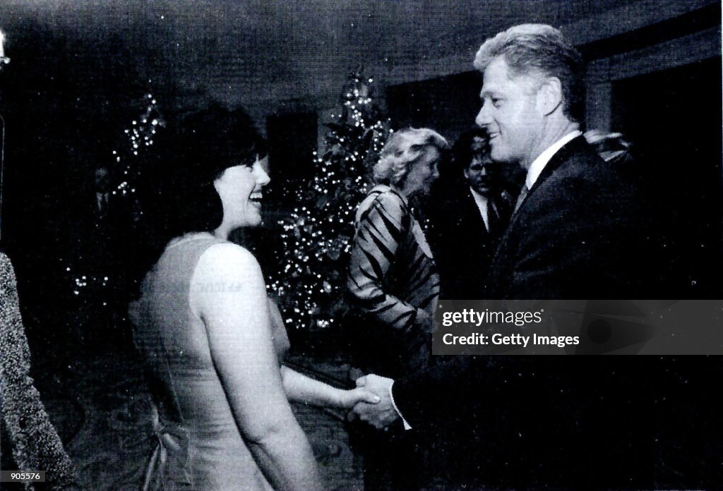 Monica Lewinsky meets with President Clinton