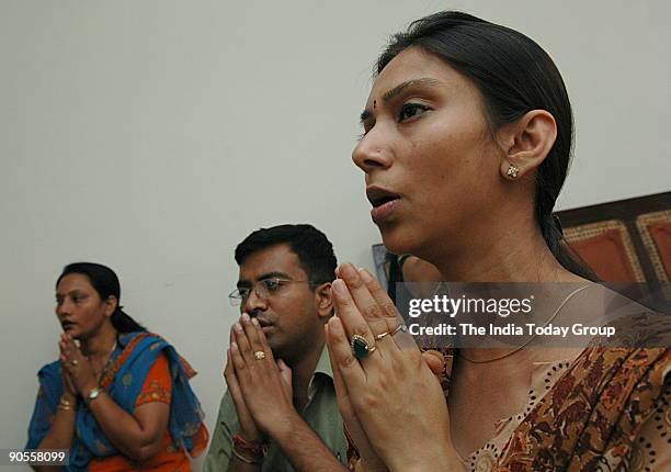 Chanting at Bharat Soka Gakkai in New Delhi, India