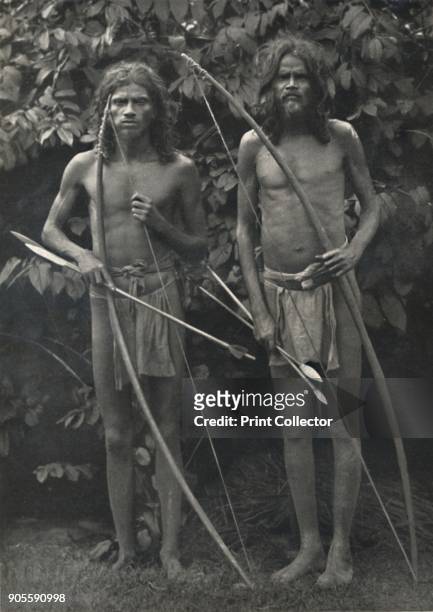 'Wedda mit Bogen und Pfeilen', 1926. Wedda tribesman with bow and arrows. From Der Indische Kulturkreis in Einzeldarstellungen. [Georg Muller,...