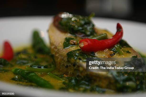 Kolmi Sang Hilsa at Oh! Calcutta restaurant at Nehru Place, New Delhi.