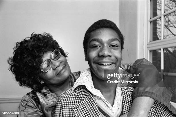 New Faces winner Lenny Henry with his mother, 13th January 1975.