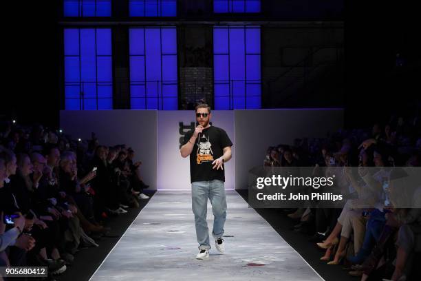 45 Bausa (Rapper) Photos & High Res Pictures - Getty Images