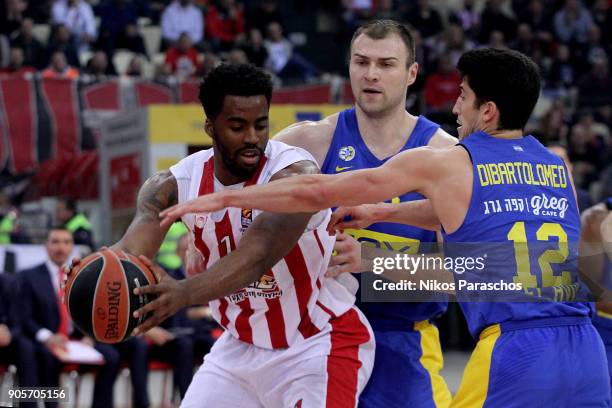 Jamel McLean, #1 of Olympiacos Piraeus competes with John Dibartolomeo, #12 of Maccabi Fox Tel Aviv during the 2017/2018 Turkish Airlines EuroLeague...