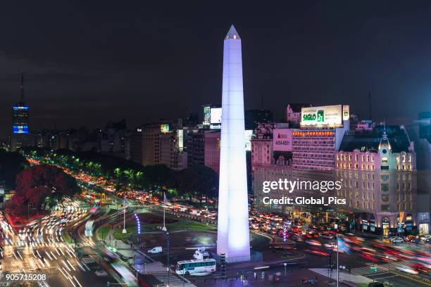 buenos aires - argentina - avenida 9 de julio stock pictures, royalty-free photos & images