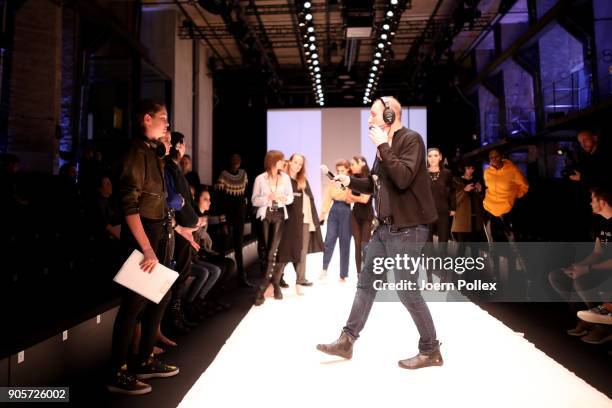 Models walk the runway ahead of the Mercedes-Benz & ELLE present Callisti show during the MBFW January 2018 at ewerk on January 16, 2018 in Berlin,...