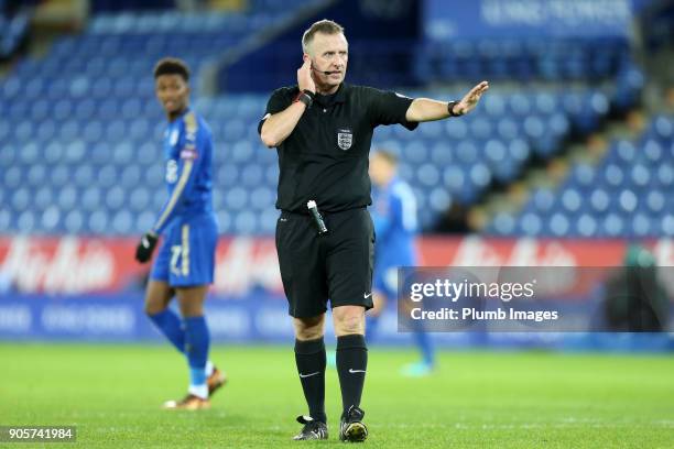 Referee Jonathan Moss consults the V.A.R. Before awarding the goal to Kelechi Iheanacho of Leicester City to make it 2-0 during the FA Cup Third...