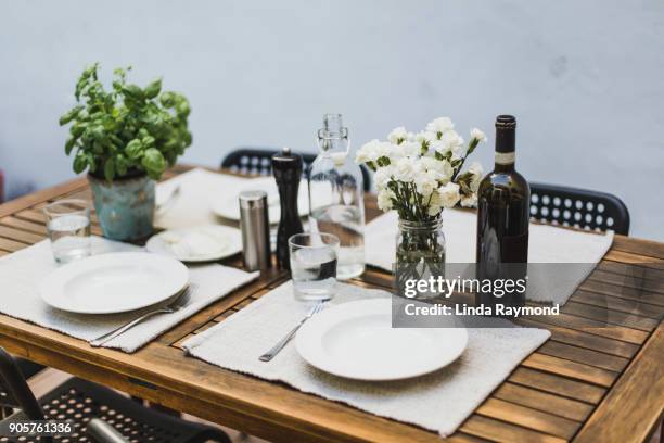 table setting - place setting stock-fotos und bilder