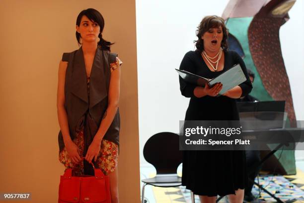 Jennifer Roe Ey 1,377 Jennifer Still Photos & High Res Pictures - Getty Images