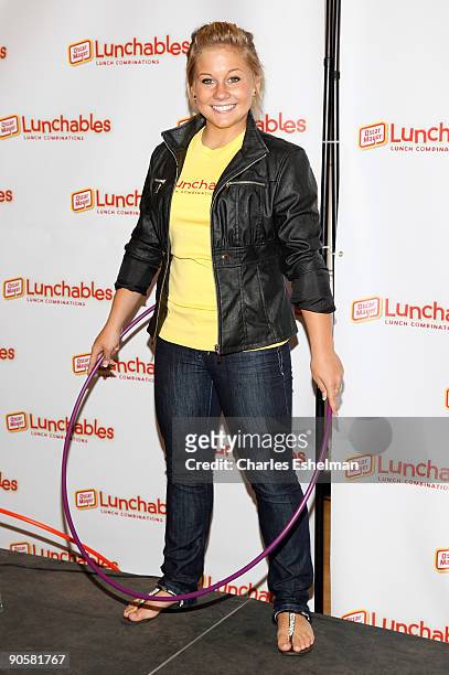 World champion gymnast Shawn Johnson attends the Lunchables Lunch Note Promise Campaign at the 92nd Street Y on September 10, 2009 in New York City.