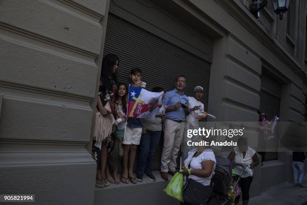 People wait the arrival of the Pope Francis to give an open-air mass in Santiago, Chile on January 16, 2018.