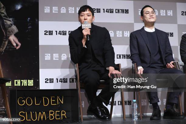 South Korean actor Gang Dong-Won attends the press conference for 'Golden Slumber' at CGV on January 17, 2018 in Seoul, South Korea. The film will...