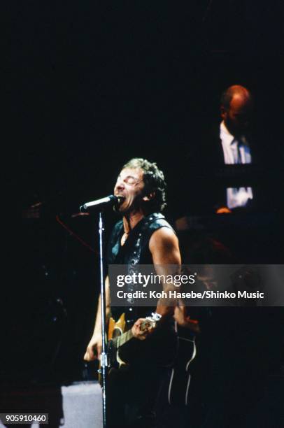 Amnesty International presents Human Rights NowÂ’ was held at Tokyo Dome, September 27 Tokyo, Japan. Bruce Springsteen.