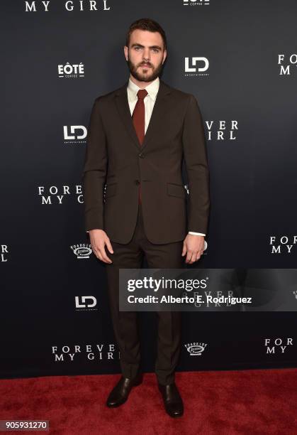 Alex Roe Buldge Alex Roe Fotografías e imágenes de stock - Getty Images