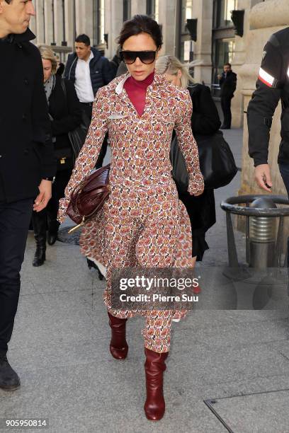 Victoria Beckham arrives at the Gare du Nord on January 17, 2018 in Paris, France.