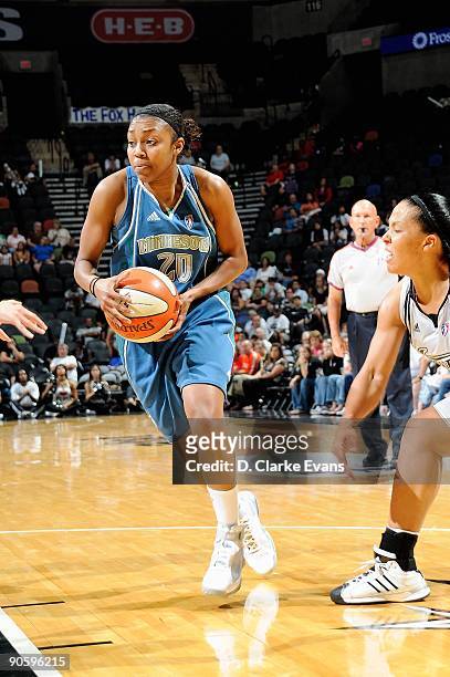 Renee Montgomery of the Minnesota Lynx drives to the basket during the WNBA game against the San Antonio Silver Stars on September 1, 2009 at the...
