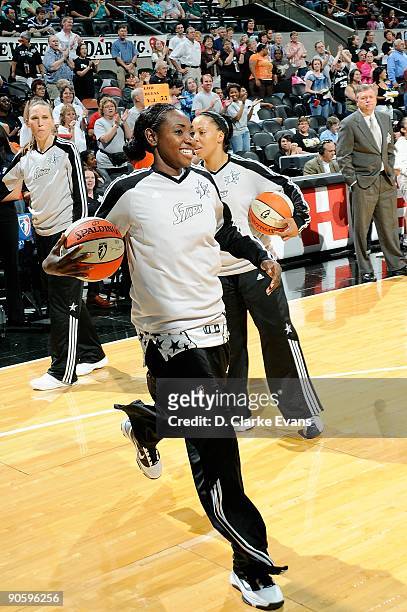 Sophia Young of the San Antonio Silver Stars is introduced before the WNBA game against the Minnesota Lynx on September 1, 2009 at the AT&T Center in...