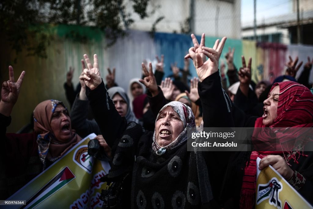 Protest against US decision to suspend financial aid for UNRWA in Gaza