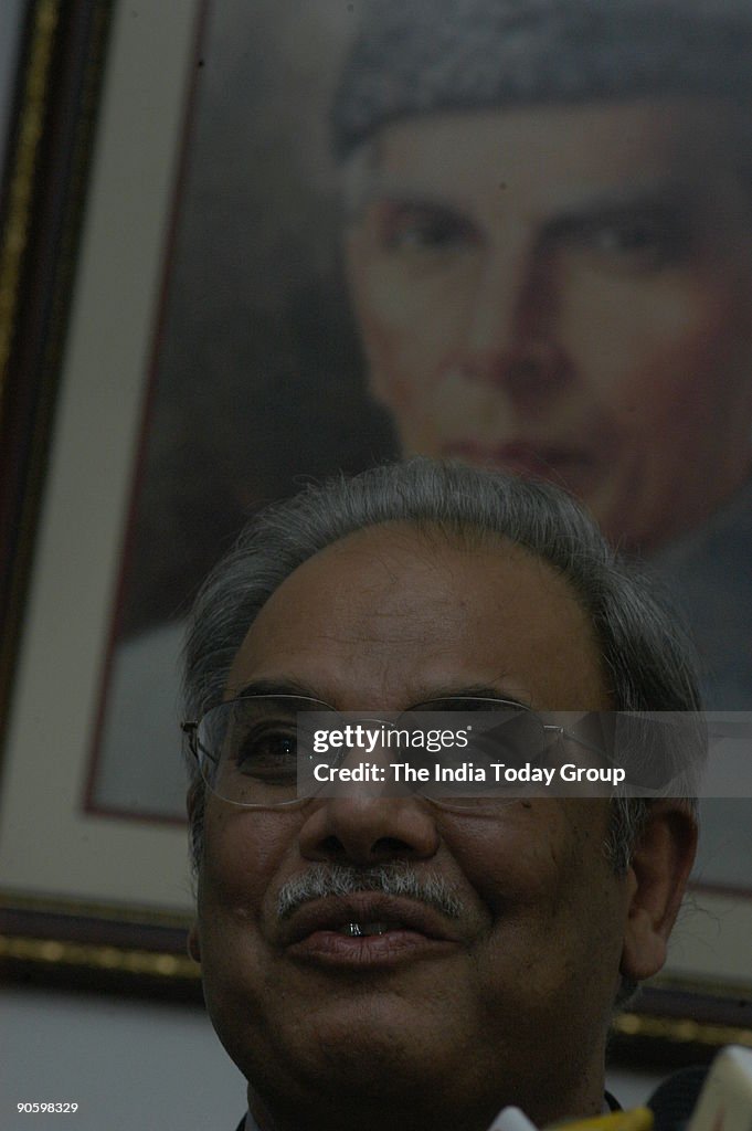 Riaz Mohammed Khan, Pakistan Foreign Secretary addressing the Media ...