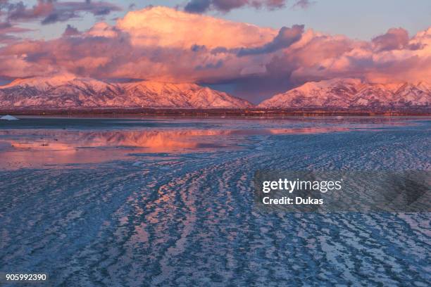 Utah, Antelope Island, State Park, Great Salt Lake in winter.