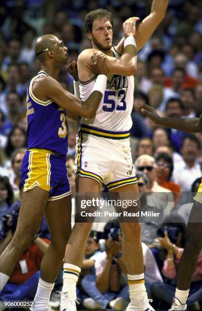 Playoffs: Utah Jazz Mark Eaton in action vs Los Angeles Lakers Kareem Abdul-Jabbar at Salt Palace Salt Lake City, UT 5/13/1988--5/19/1988 CREDIT:...