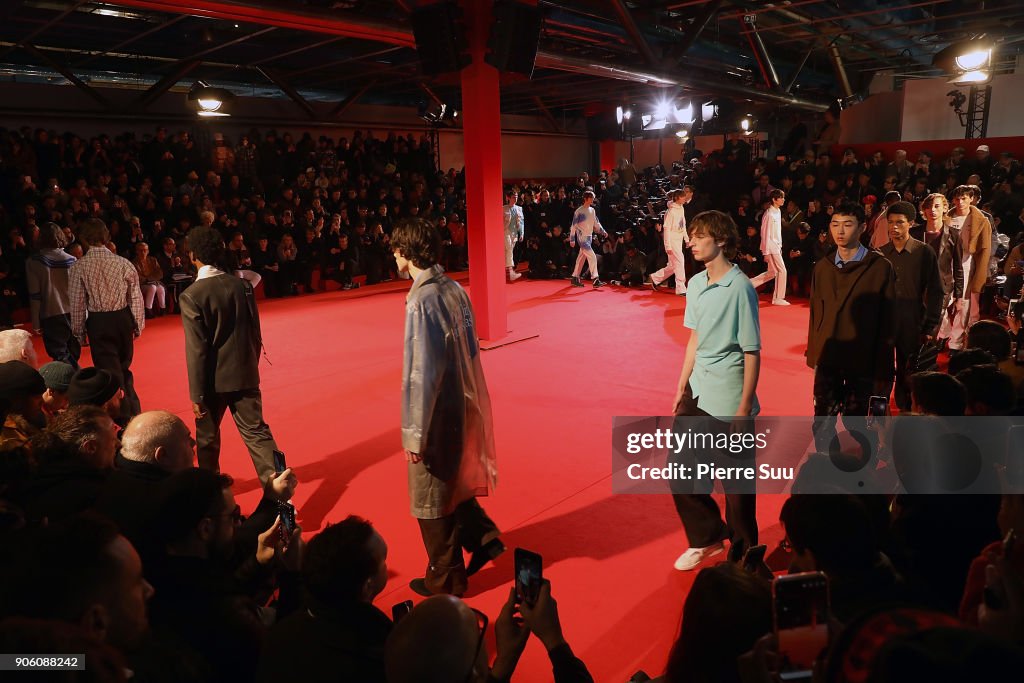 Off/White : Runway - Paris Fashion Week - Menswear F/W 2018-2019