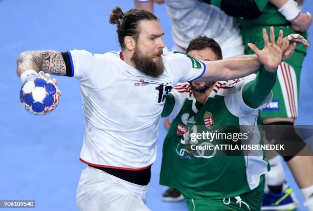 Czech Republic's Pavel Horak vies with Hungary's Gabor Ancsin in Varazdin Arena on January 17, 2018 during their group 'D' match of the 13th Men's...