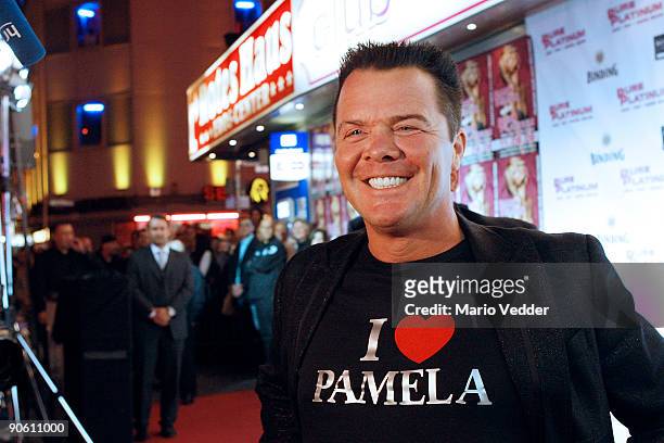 Prinz Marcus von Anhalt wears a T-shirt which shows his sympathy for Pamela Anderson at the Night Club Pure Platinum on September 12, 2009 in...