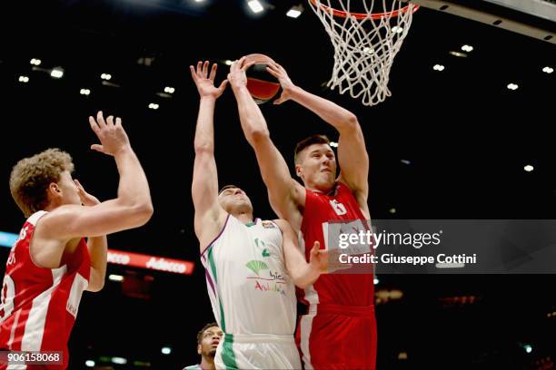 Kaleb Tarczewski, #15 of AX Armani Exchange Olimpia Milan in action during the 2017/2018 Turkish Airlines EuroLeague Regular Season Round 18 game...