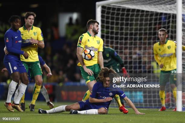 Chelsea's English defender Ethan Ampadu misses a header from a corner in front of Norwich City's Bosnian midfielder Mario Vrancic during the FA Cup...