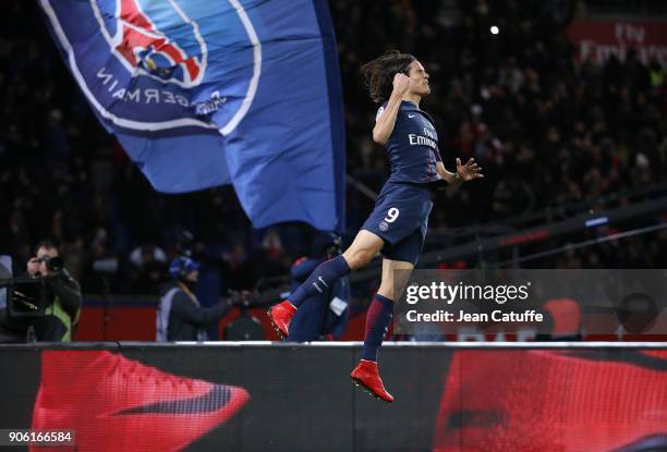 Edinson Cavani of PSG celebrates his goal, tying the PSG record of Zlatan Ibrahimovic during the French Ligue 1 match between Paris Saint Germain and...