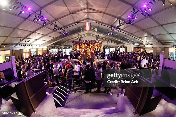 Gerneral view of atmosphere during Mercedes-Benz Fashion Week at Bryant Park on September 11, 2009 in New York, New York.