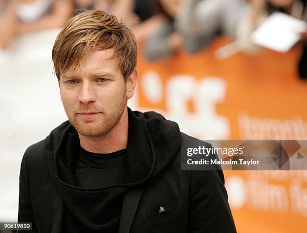 Actor Ewan McGregor arrives at the "The Men Who Stare At Goats" premiere during the Toronto International Film Festival held at Roy Thomson Hall on...